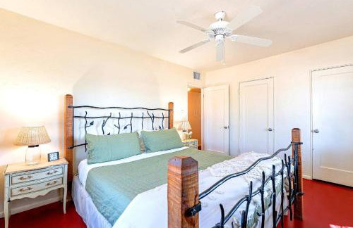 Hawthorne Manor | 3BD in Central Tucson w/ Patio - Foto 8