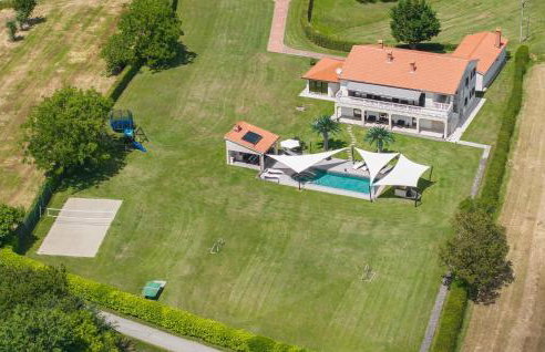 Gorgeous Home In Sumber With Sauna - Foto 22