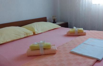 Apartments Neva - Photo 30