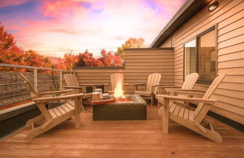 Walk to Broncos Stadium Hot tub & Rooftop - Foto 2