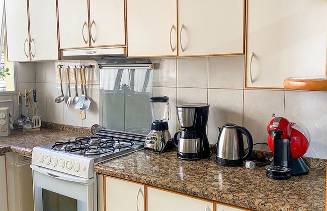 Casa 3 suites 1 quarto piscina AC 10 Hos - Foto 12