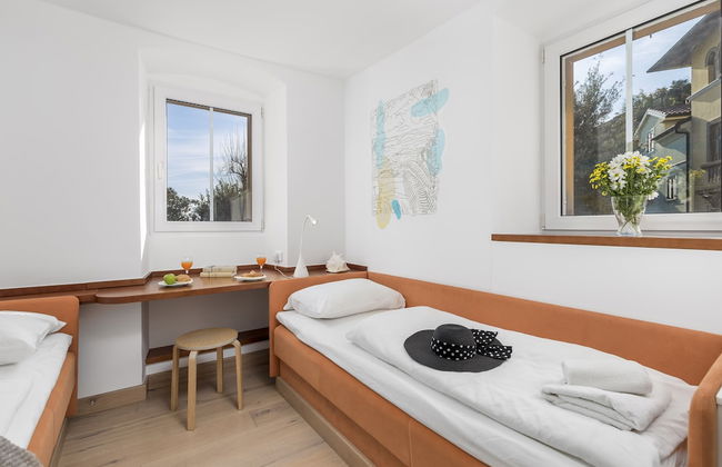 Beautiful Apartment House On The Seaside - Photo 13