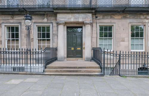 Elegant Georgian Retreat with Views of Arthurs Seat - Foto 1