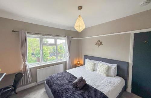 Spacious 3BDR House in New Malden with FREE Parking and Garden near Kingston upon Thames, Wimbledon & Raynes Park by NourNest Apartments - Foto 23