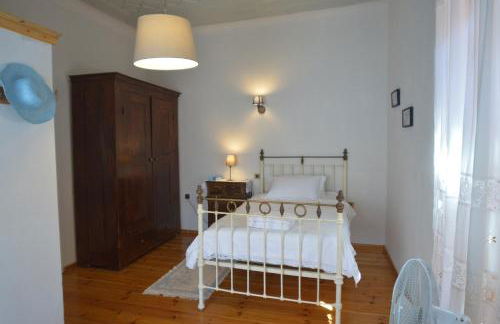 Molivos Tower - Photo 42