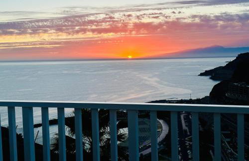 AMADORES BEACH VIEW APARTMENT - Photo 31