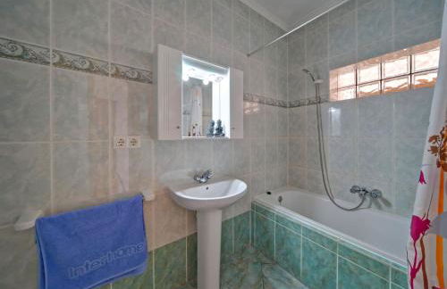 Apartment Canuta Baja-6 by Interhome - Photo 17