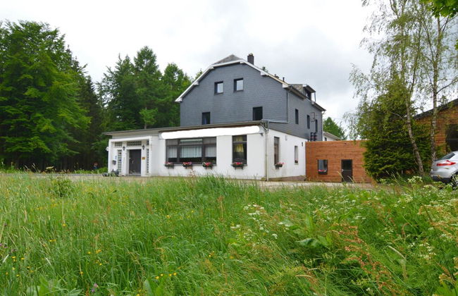 Mansion With Pool & Bar - Photo 60