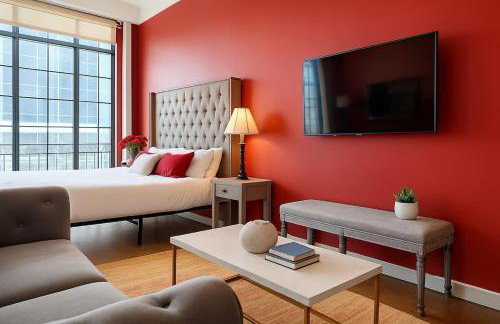 The Red Room - Double King Bed - Grand Piano - Foto 6