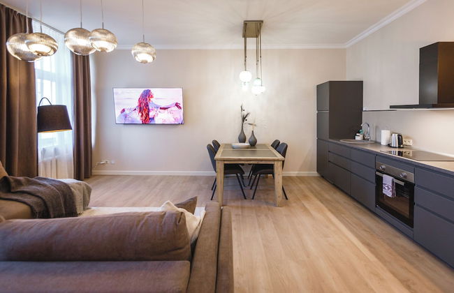 Bearsleys Downtown Apartments - Photo 44