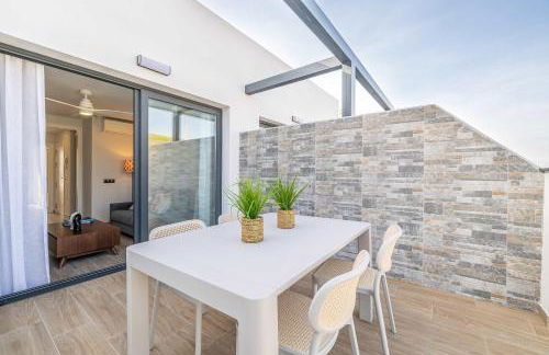 Fabulous beachside penthouse - Photo 8