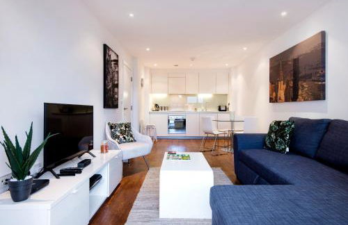 Luxury 2-bed Flat, Parking Near Tube and Emirates - Foto 4