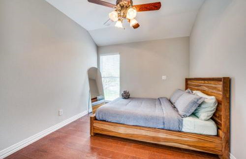 Lakefront Oasis King BDGame RoomLake Access - Foto 16