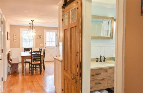 Spacious w Large Outdoor Area Fire Pit - Foto 36