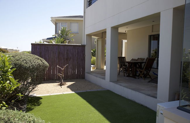 Oceana Villa Self Catering - Photo 12