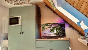 Atypical Studio - Allos - Photo 2