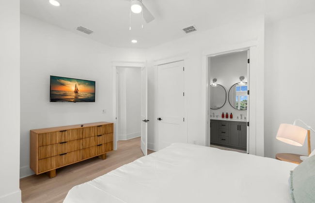 Jade House at The Gemma - Photo 36