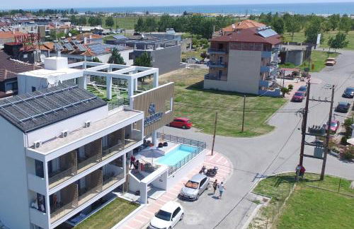 FOUR REASONS - Foto 3