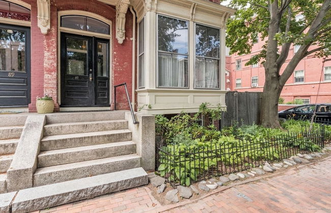 The 87th House - Photo 1