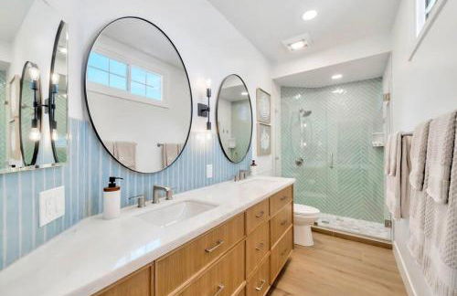 Walk To The Waves Newport Beach House - Foto 13