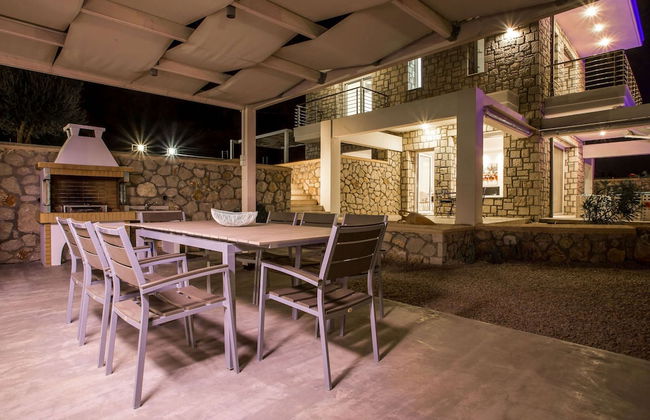 Villa in Rhodes With Infinity Pool & BBQ - Foto 44