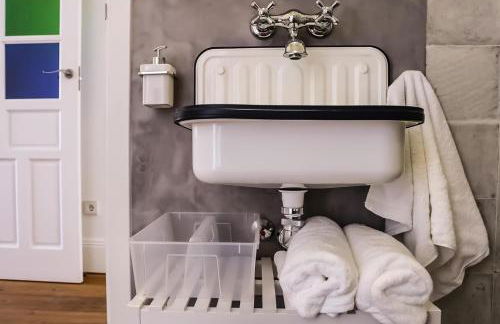 Villa Regionalista principios Siglo XX 1919 -Pedregalejo-Baños del Carmen-A UNOS METROS DEL MAR!!! PISCINA CLIMATIZADA BAJO PETICION - Photo 38