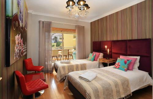 HENRI'S APARTMENTS - Pátio do Convento - Foto 12