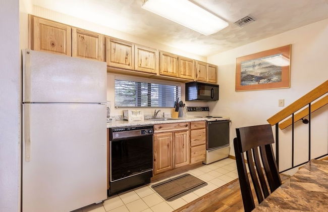 Seven Springs Stoneridge 3 BR Loft Standard Condo, Pet Friendly! by RedAwning - Foto 7