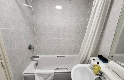 Garland Stylish 2 Bedroom Apartment A Minute Walk From Station - Foto 41