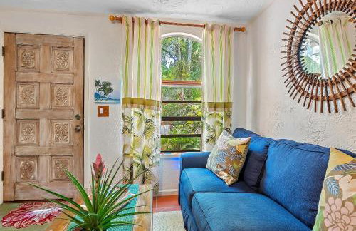 Flamingo Casita - Wander through a Garden Hideaway with Shared Pool - Foto 10