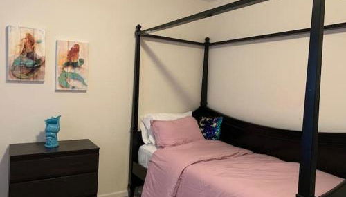 Lovely two-story house with spacious backyard - Foto 5