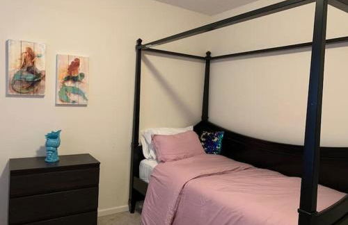 Lovely two-story house with spacious backyard - Foto 5