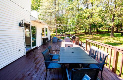 Huge Pocono Dreamhouse 4 bedrooms 12 guests - Foto 15