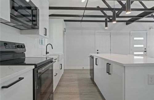 Spacious & Cozy 3-Bedroom Home- The Blue Dream - Foto 13