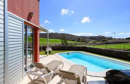 Villa in Salobre with Private Pool & Stunning View - Foto 1