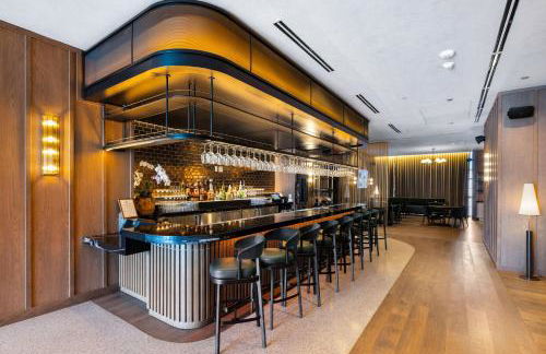 On 46th Floor! Amazing Views and Free Parking - Foto 7