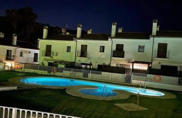 LA CASITA DE EL BOSQUE - Foto 2