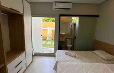 Apto em condomínio "PÉ NA AREIA" na praia de Guaibim! - Foto 24