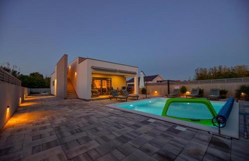 Holiday house Sara with heated pool - Photo 47