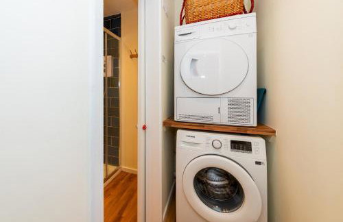 Cosy 3 Bedroom House near River Thames - Pass the Keys - Photo 28