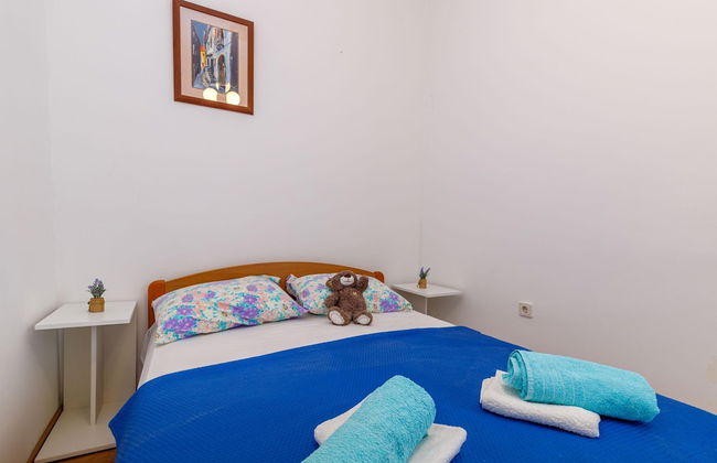 Exclusive Pool Escape Near Sea - Photo 2