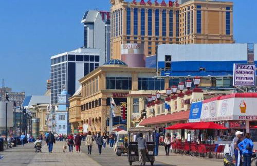 Surfside Retreat- Close to Beach & Boardwalk! - Foto 56