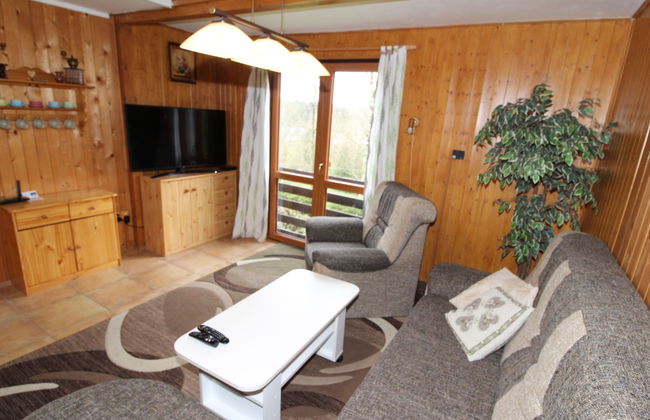 Kyjov u Krásné Lípy - Foto 6