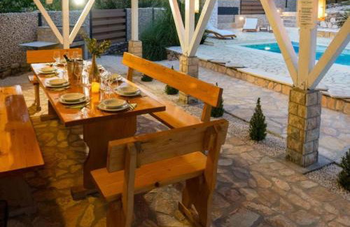 Villa Gabriel - Three Bedroom Villa with Outdoor Pool - Foto 28