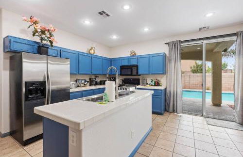 3000sqft House 8beds 3bath Pool jacuzzi Bbqj - Foto 6