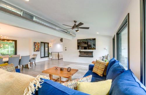 Riverfront Appleton Home with Pool and Boat Dock! - Foto 5