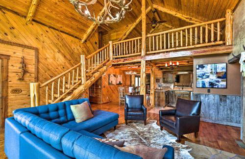 Eureka Springs Area Cabin with Deck and 7 Acres! - Photo 5