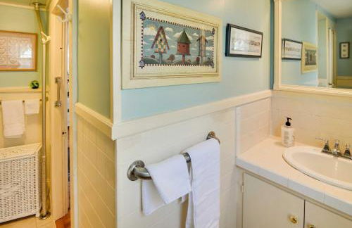 Historic Warren Vacation Rental Walk to Beaches! - Foto 21