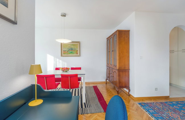 Elegant two-bedroom apartment with terrace in Rovinj - Photo 25