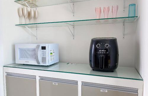 Apto Térreo com 2 quartos (ambos com ar split), sendo 1 suíte, internet privativa 300MBPS, no Residencial Vila Regina, condominio com piscina e área gourmet bem próximo a praia de Taperapuã - Foto 61